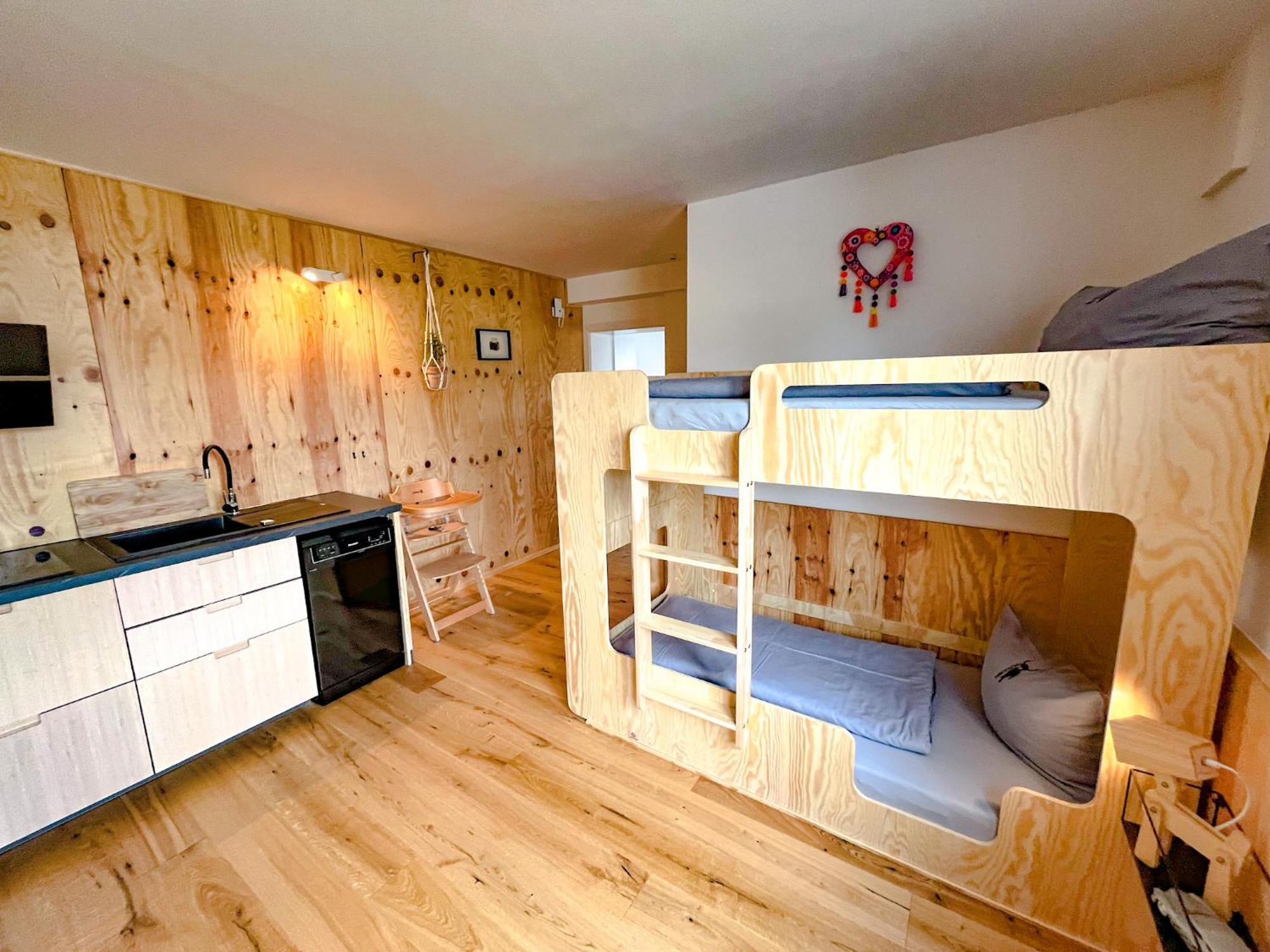 Hacienda Flats - Wunderschoene Ferienwohnungen Am Seewald ฟรีดริชส์ฮาเฟน ห้อง รูปภาพ