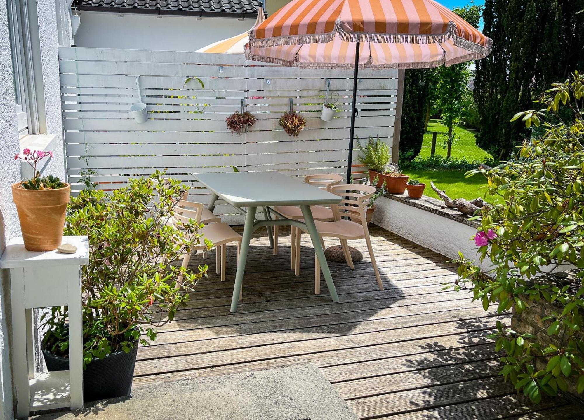 Hacienda Flats - Wunderschoene Ferienwohnungen Am Seewald ฟรีดริชส์ฮาเฟน ห้อง รูปภาพ